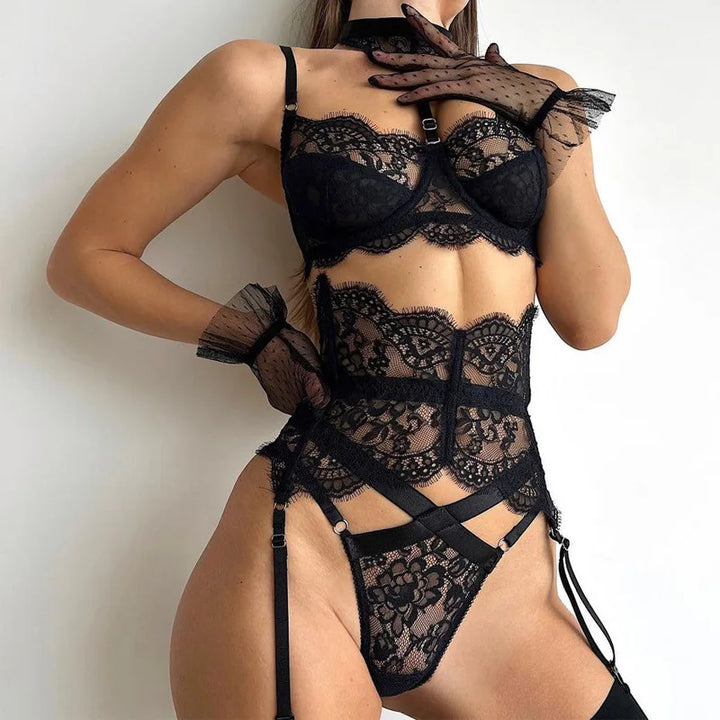 Allure™ - Spitzebody mit Trägern