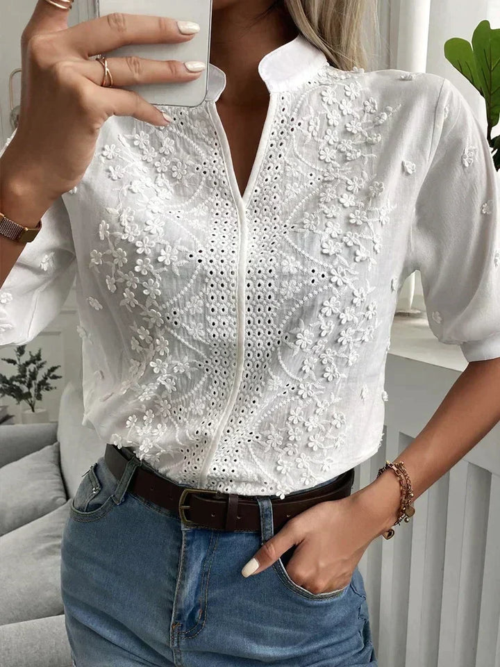 Sophie™ | Luxuriöse Bestickte Bluse – Für elegante Raffinesse und stilvollen Komfort