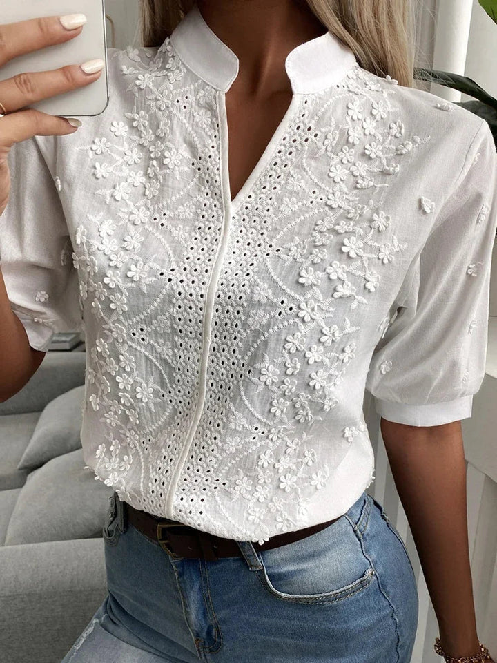 Sophie™ | Luxuriöse Bestickte Bluse – Für elegante Raffinesse und stilvollen Komfort