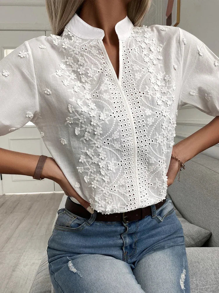 Sophie™ | Luxuriöse Bestickte Bluse – Für elegante Raffinesse und stilvollen Komfort